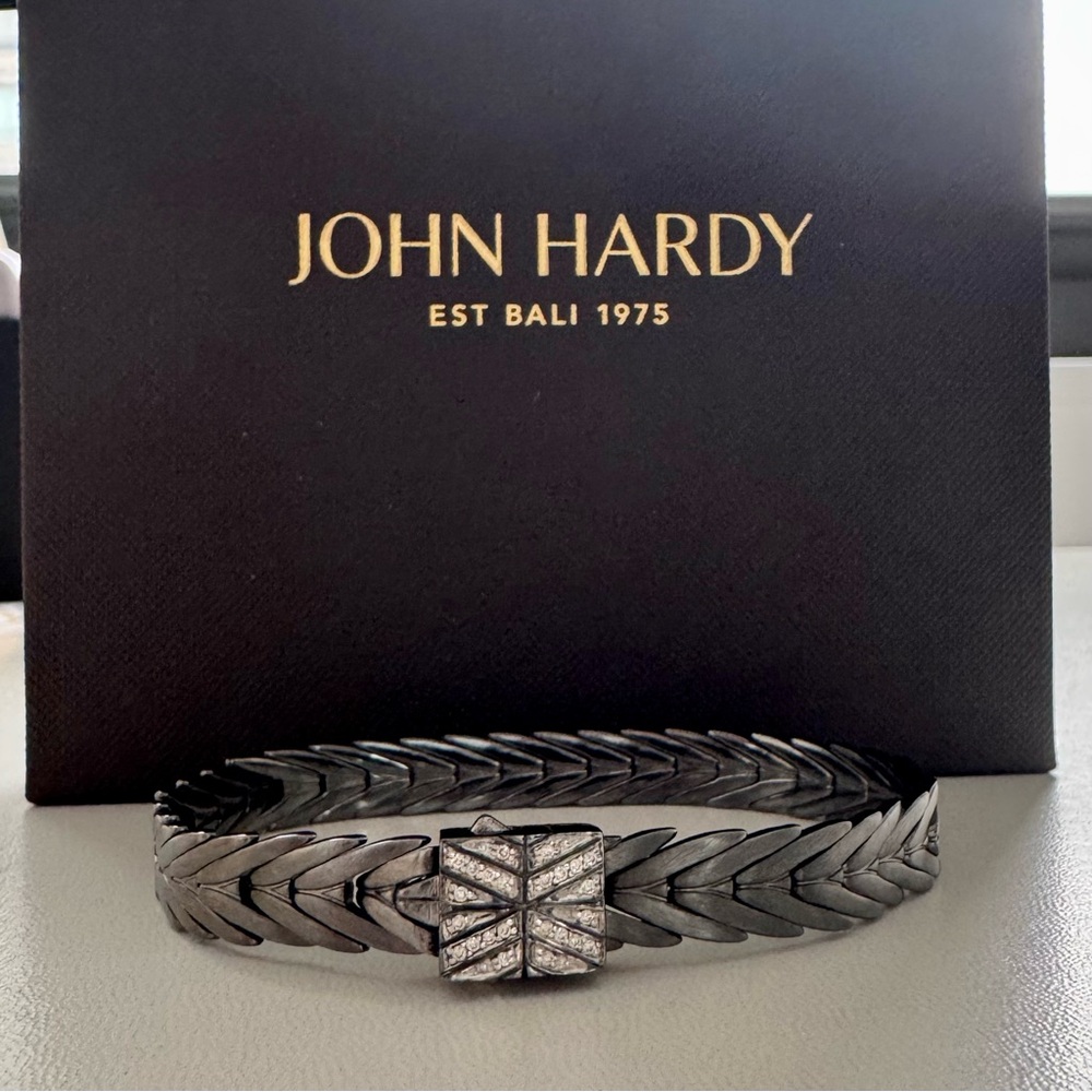John Hardy Blackened Silver Modern Chain Link Bracelet Pave Diamond Clasp - Picture 1 of 10